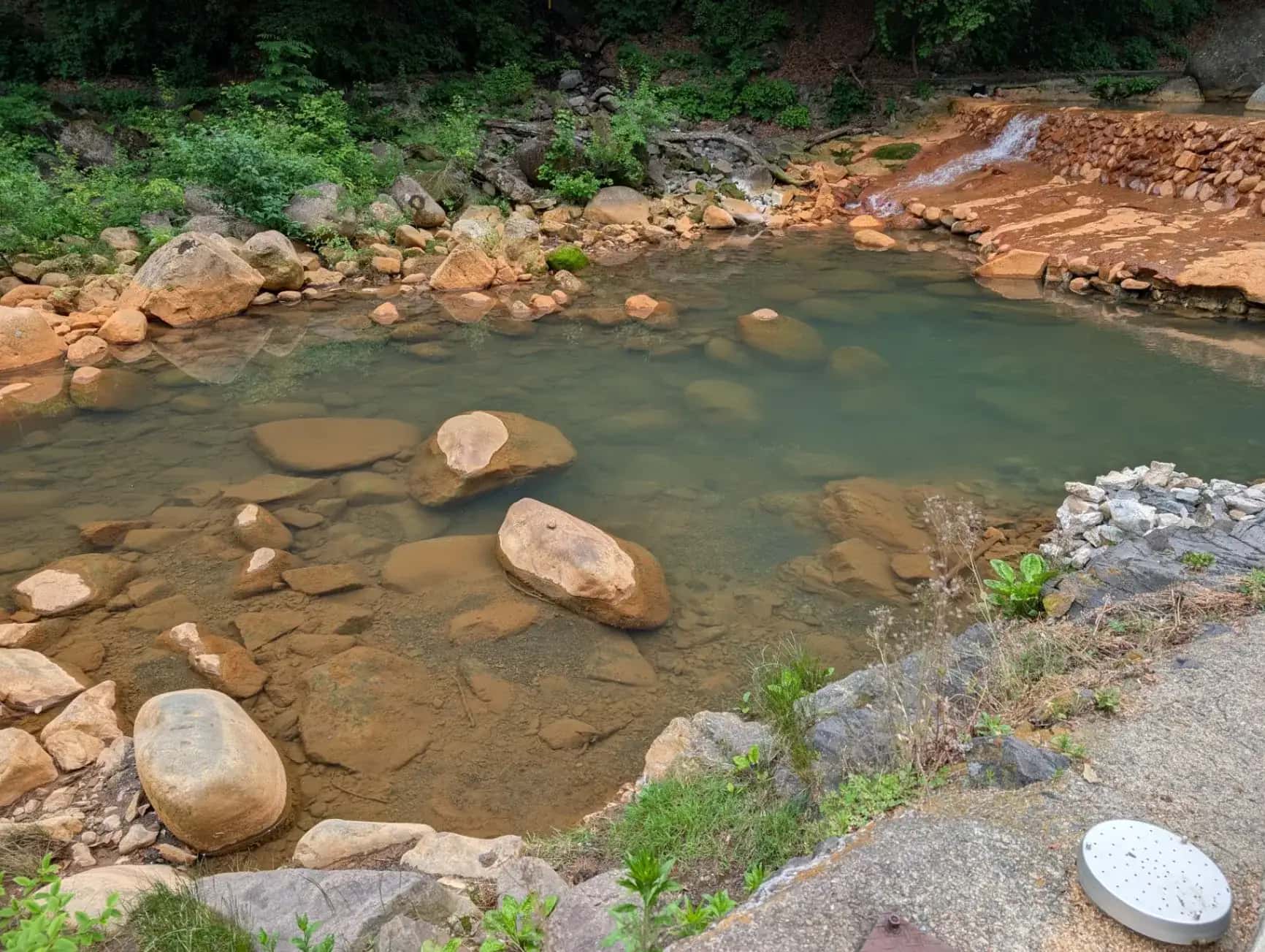 【秘湯】群馬の秘境温泉を巡る旅 - 10の温泉ガイド