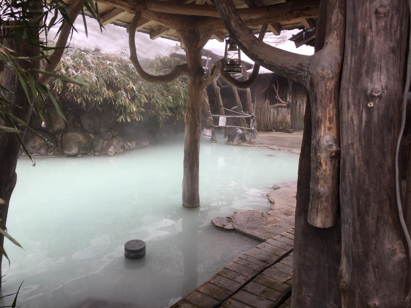 【秘湯】秋田県の秘湯10選 - 野湯から宿泊可能な温泉までおすすめをご紹介!
