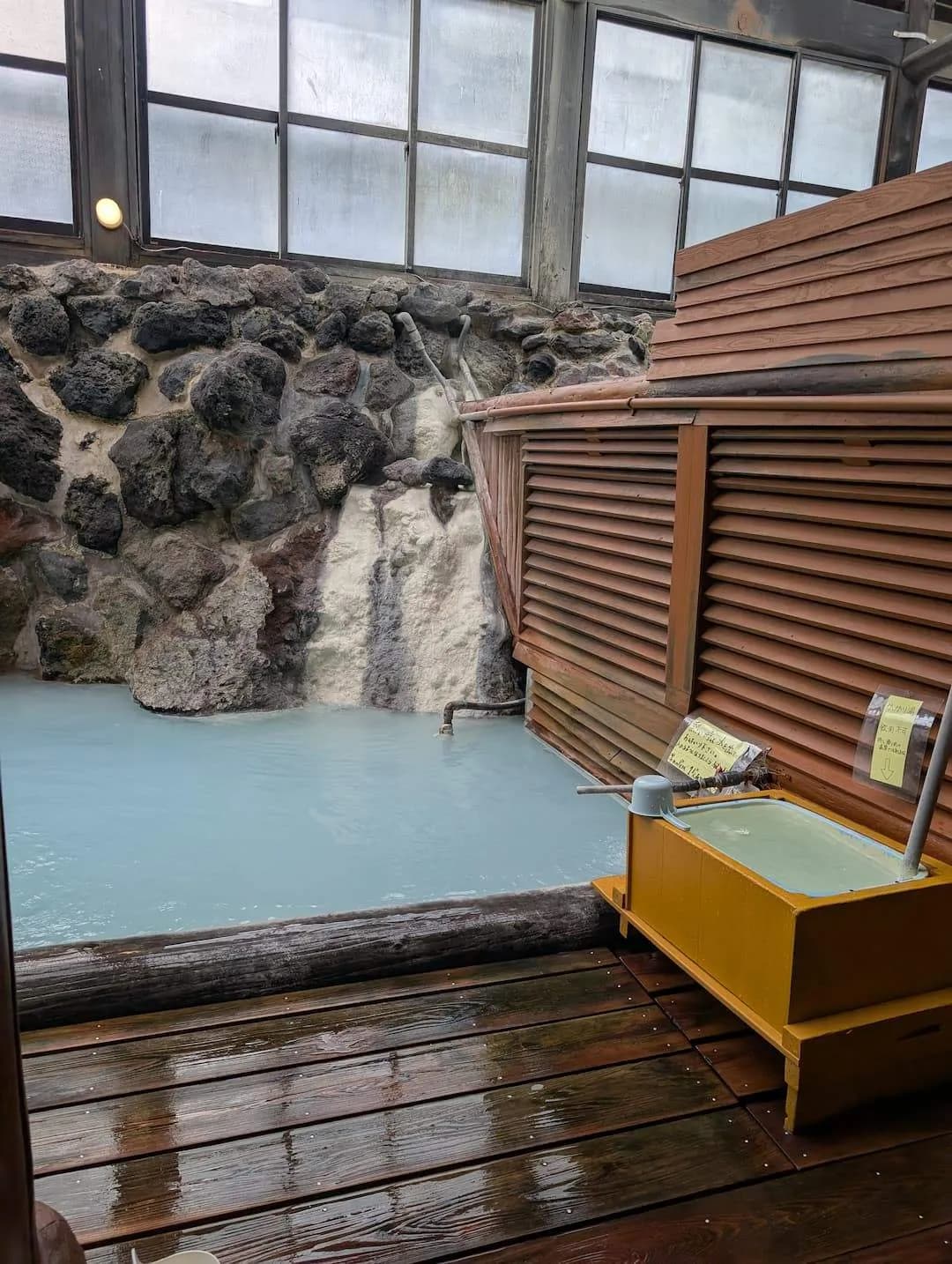 新湯温泉 新燃荘 - 2