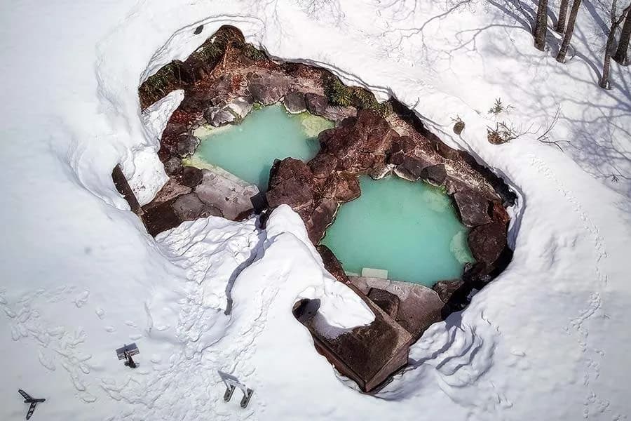 燕温泉 黄金の湯 - 2