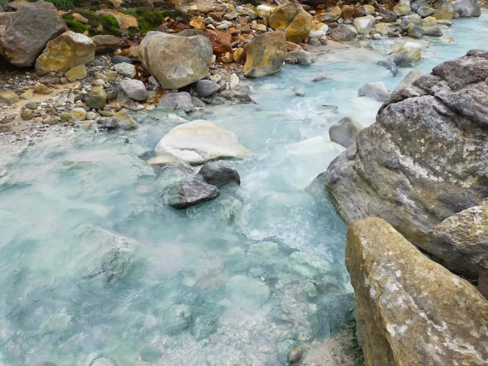 沼尻元湯 野湯 - 4